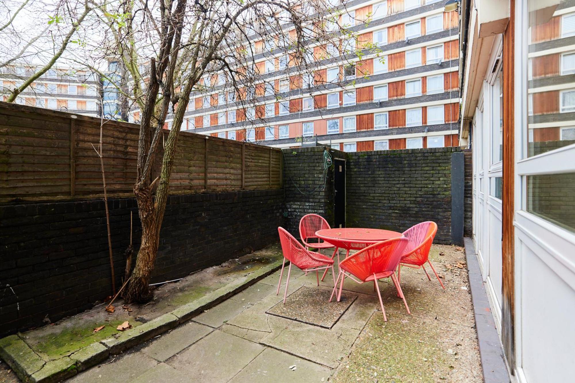 The Kennington Park Crib - Lovely 2Bdr Flat With Garden Londra Esterno foto