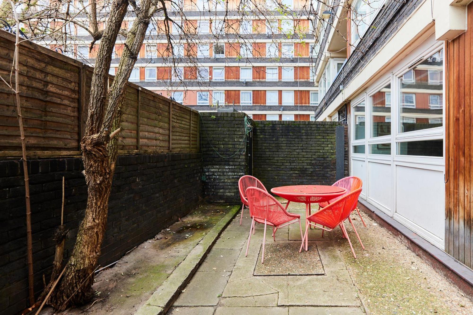The Kennington Park Crib - Lovely 2Bdr Flat With Garden Londra Esterno foto